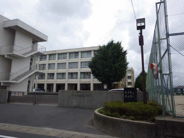 中学校徒歩36分