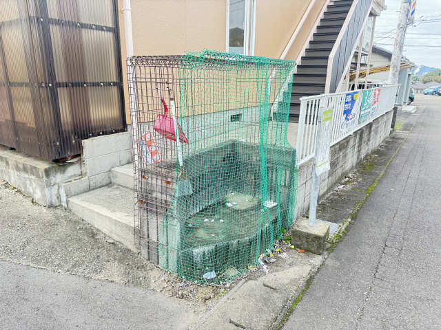 ゴミ捨て場
