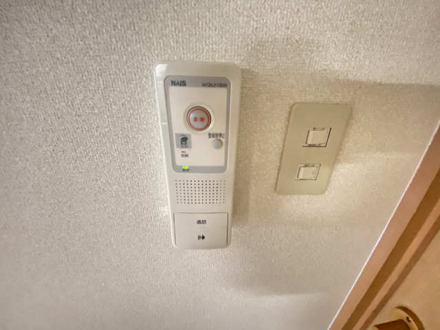 インターホン