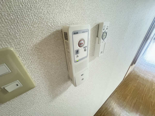 インターホン