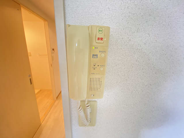 インターホン