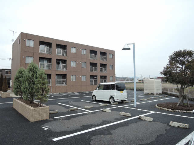 ハートフル杏子 1階 駐車場