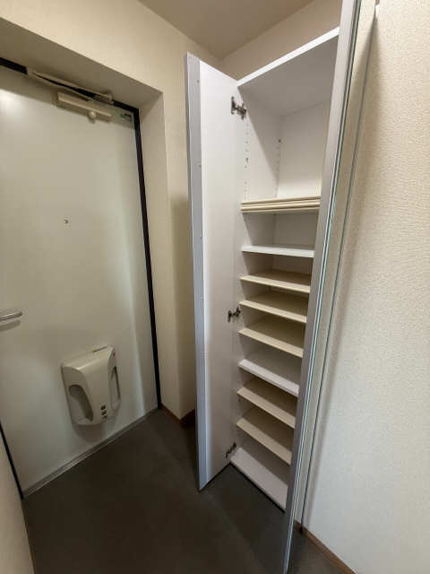 シューズBOX