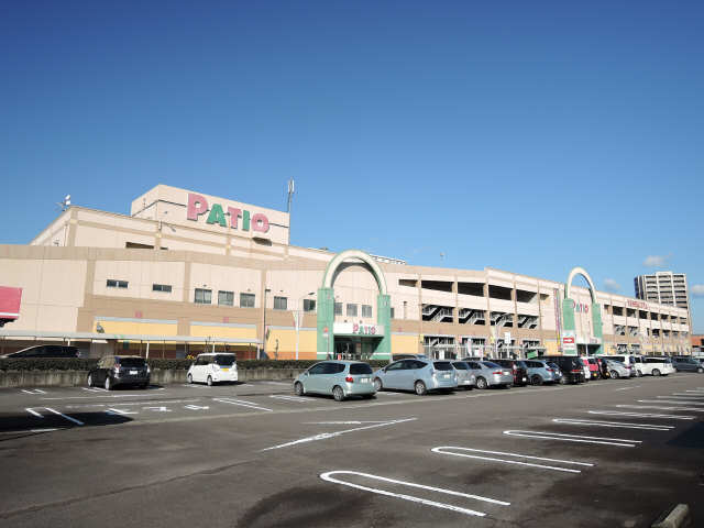 ショッピングセンター徒歩11分