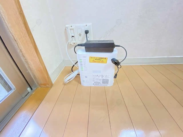 無料インターネット
