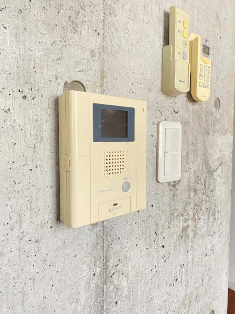 モニター付きインターホン
