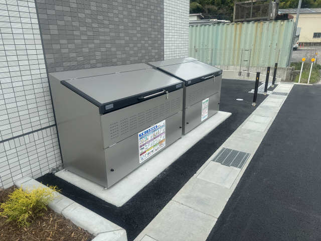 ゴミ捨て場
