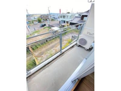 バルコニ  ー