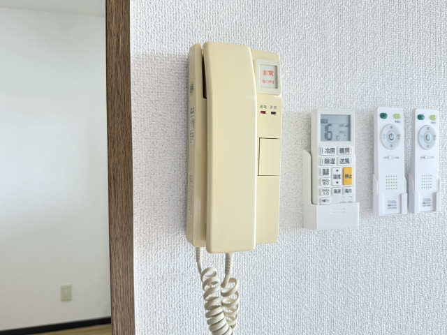 インターホン