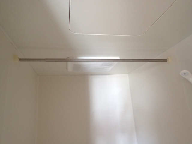 アムール　Ｍａｊｙｅｓ 2階 浴室換気乾燥機