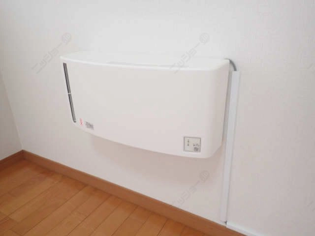 ロスナイ（熱交換型換気扇）