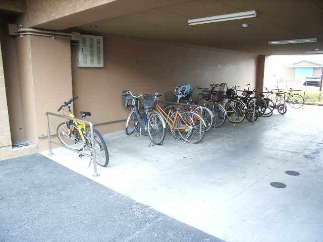 甚目寺 ヨシヅヤ 自転車