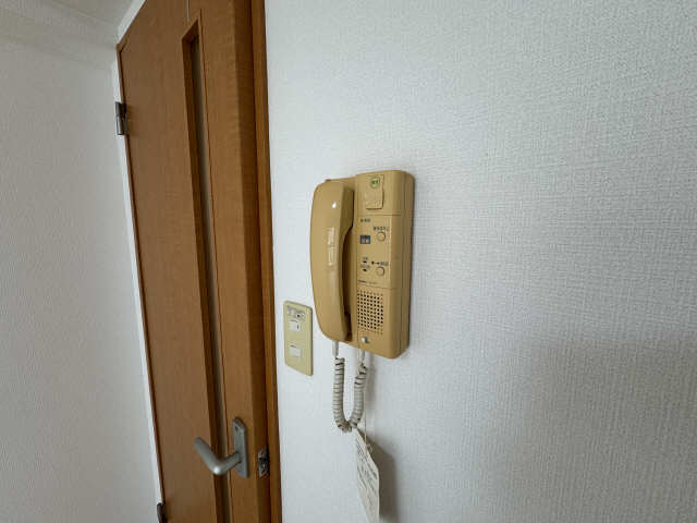 インターホン