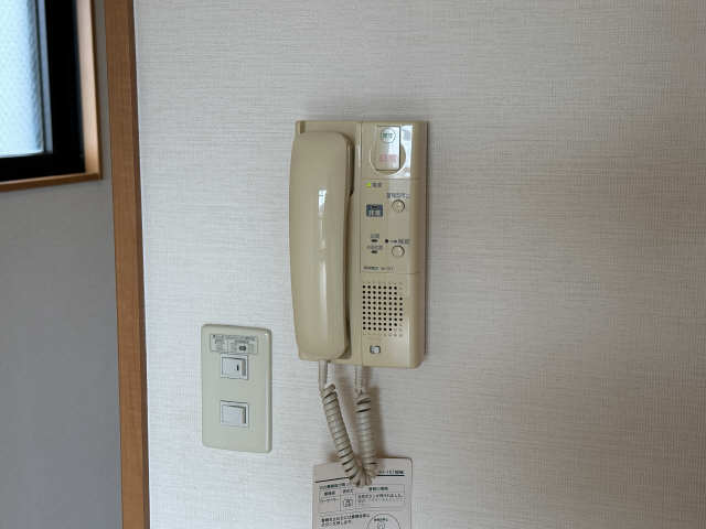 インターホン