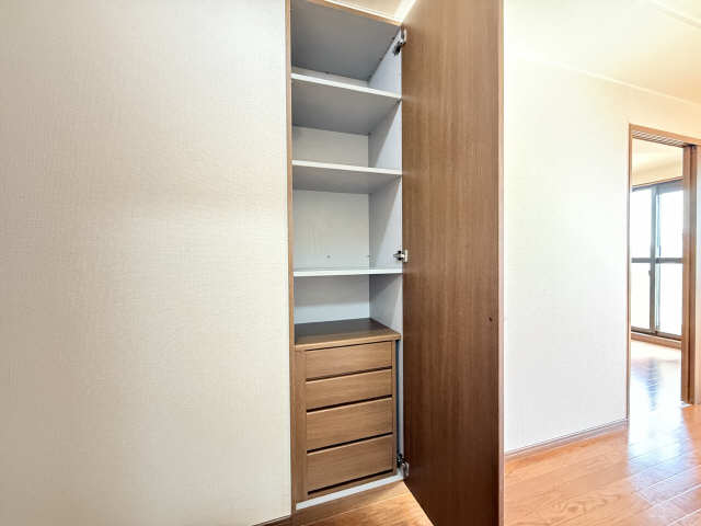 収納（リビング）