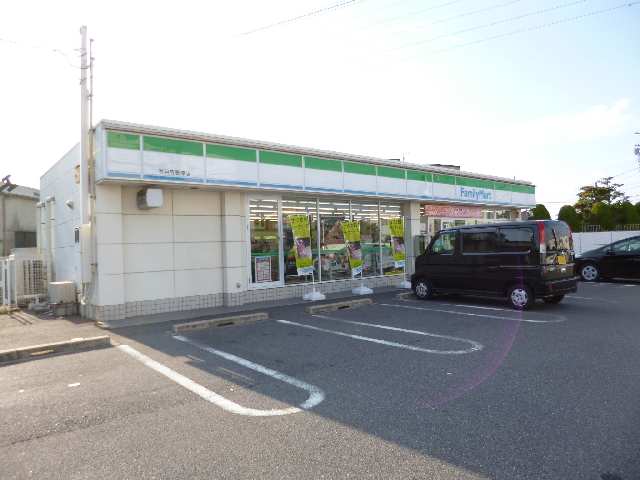 ファミリーマート