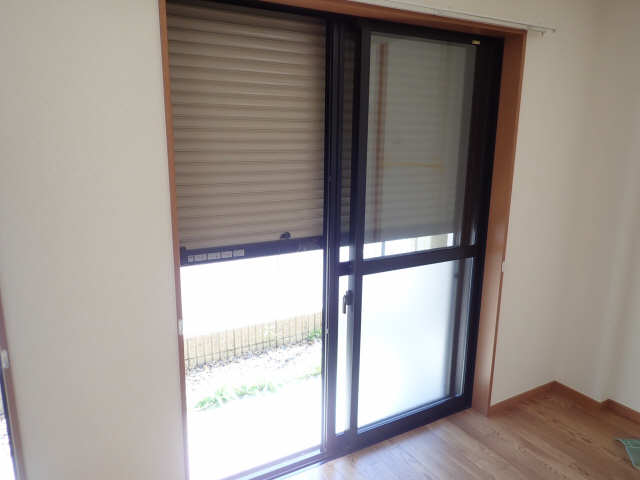 シャッター雨戸