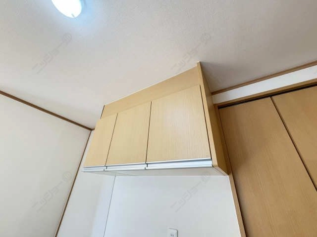 キッチン上部収納