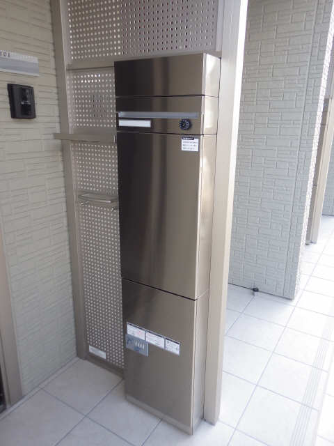 宅配ボックス