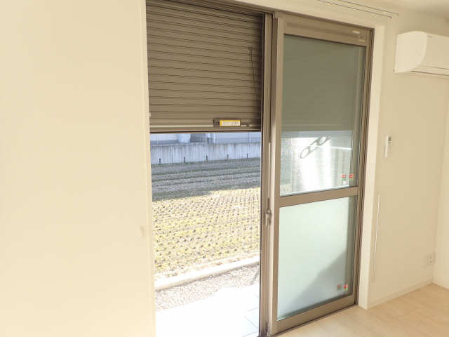 シャッター雨戸