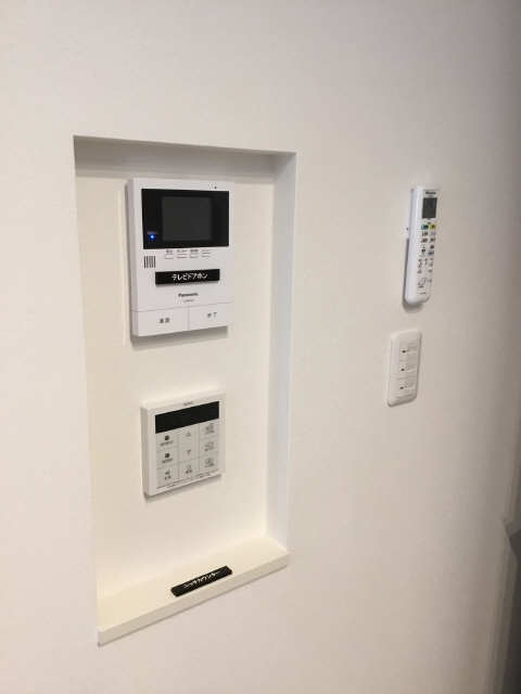 モニター付きインターホン