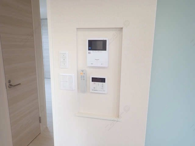 モニター付きインターホン