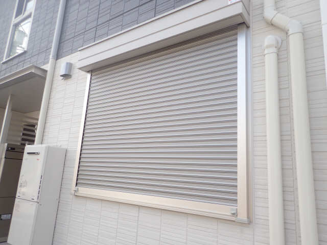 シャッター雨戸
