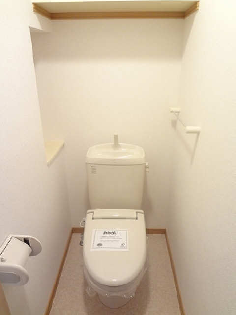 メノマーレ 1階 WC