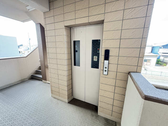 エレベーター