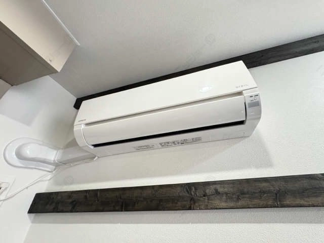 ガレージ内エアコン