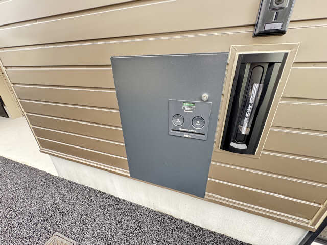 宅配ボックス