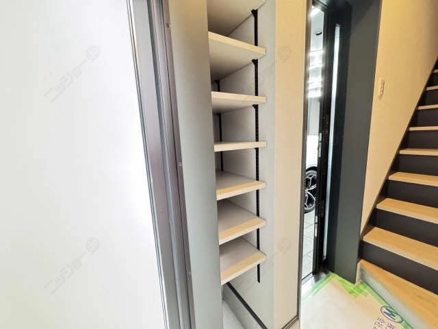 シューズBOX