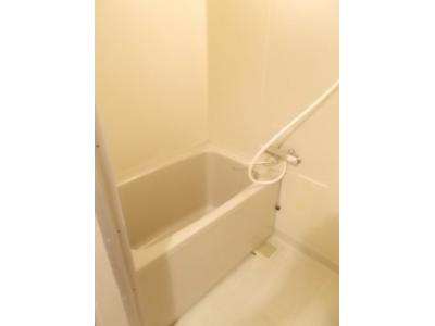 ロイヤルハイツ西田中 3階 浴室