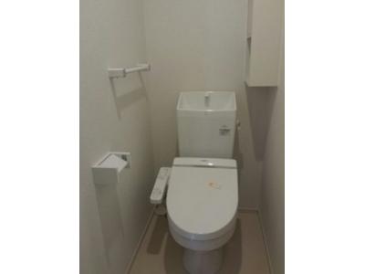 メゾンクレアール　Ｅ 2階 WC