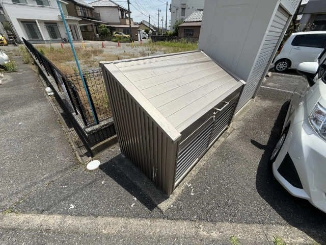 ゴミ置き場