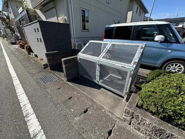 ごみ置き場