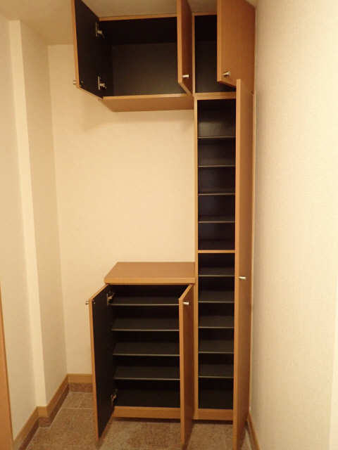 シューズBOX