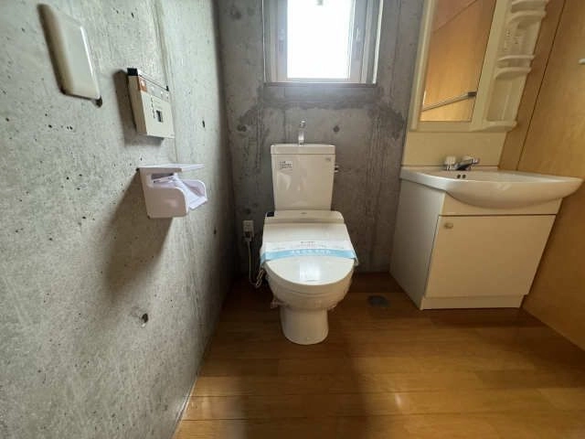 WC