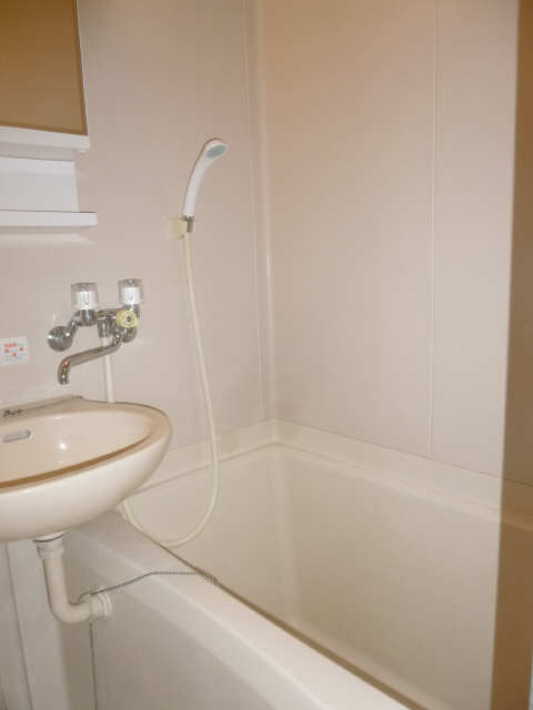 ベルトピア羽島４０４ 4階 浴室