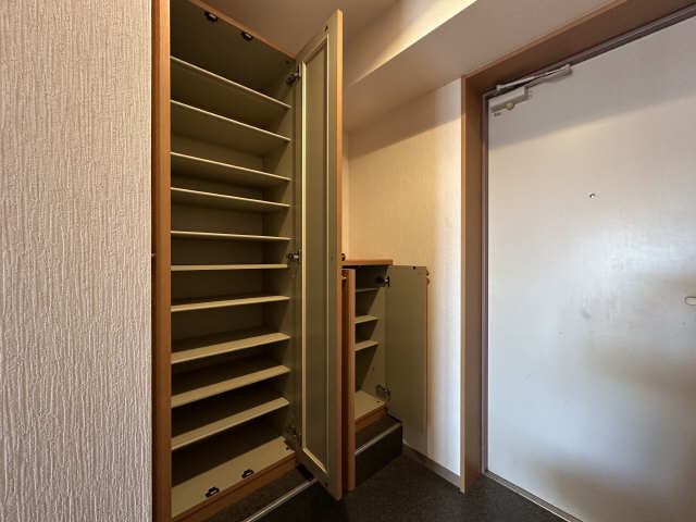 シューズBOX