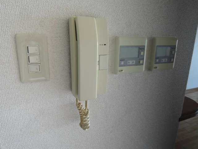 インターホン