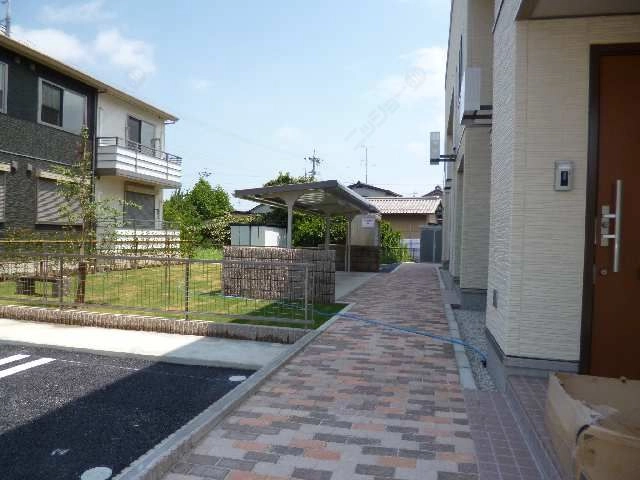 建物北側
