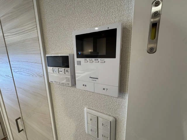 モニター付きインターホン