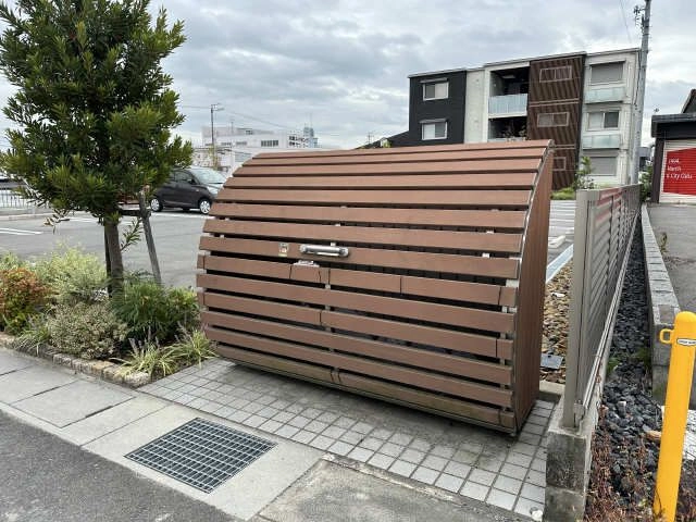 ゴミ置き場