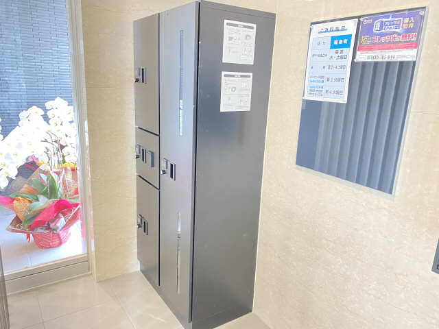 宅配ボックス