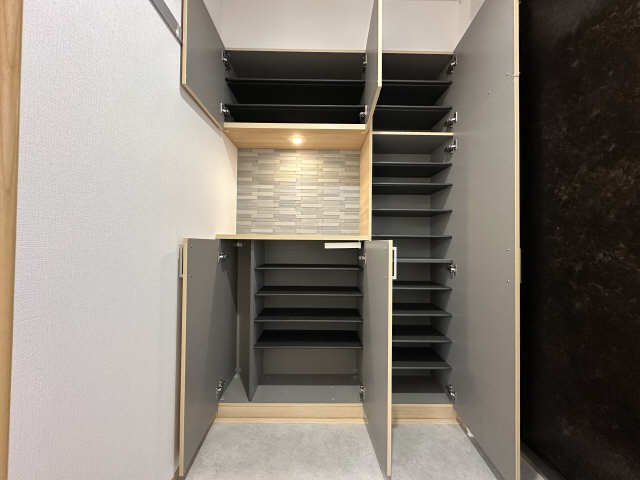 シューズBOX