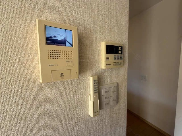 モニター付きインターホン