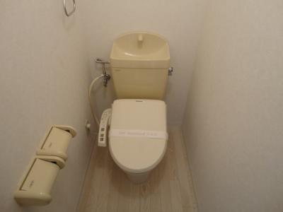 ロイヤルツインＢ 2階 WC