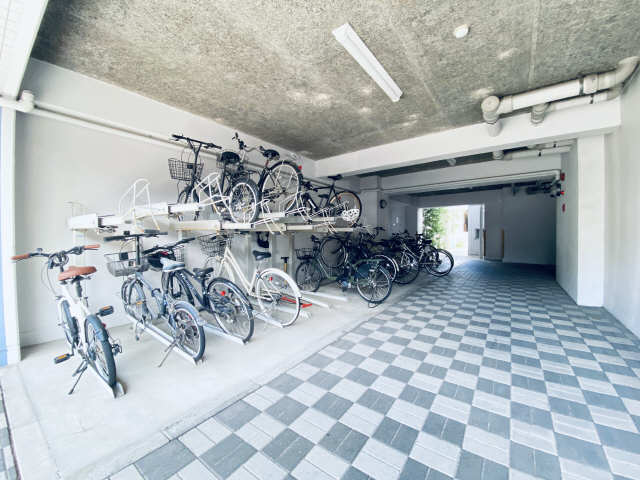 駐輪場