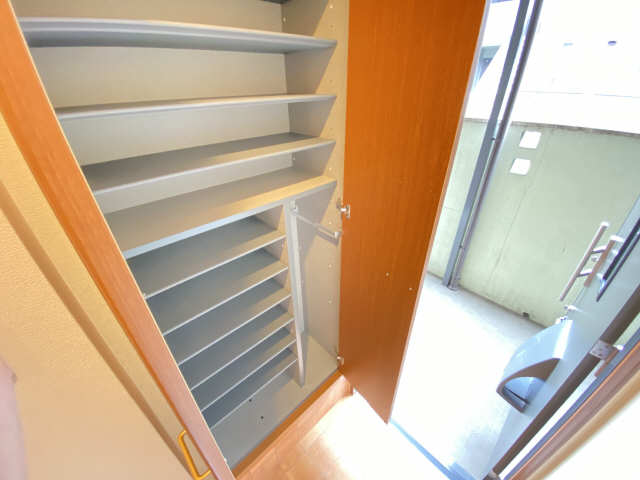 シューズBOX